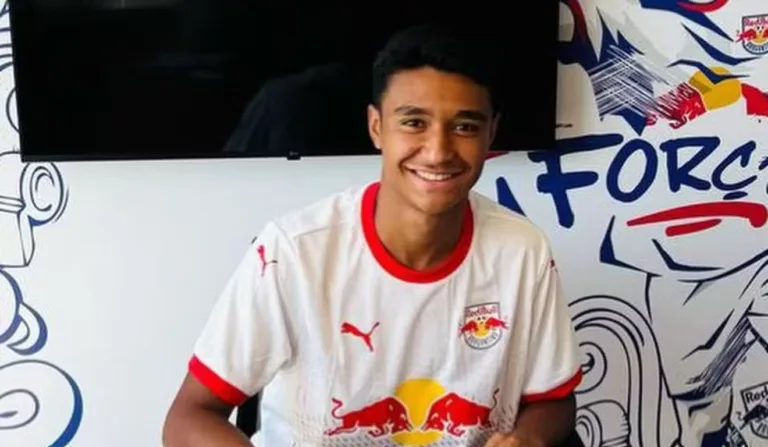 Pedro Severino é filho do ex-atacante Lucas