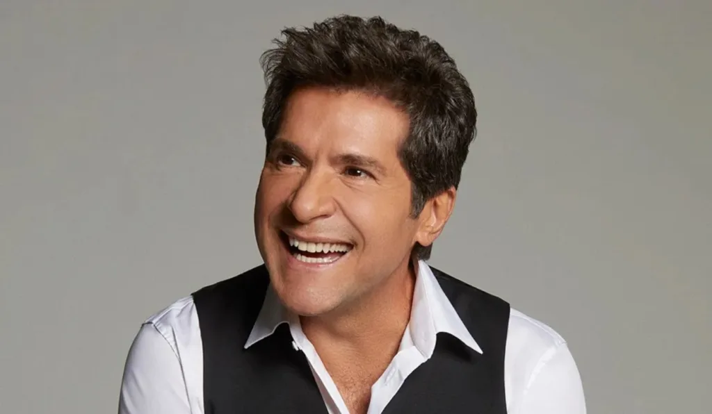 Cantor Daniel é uma das atrações da festa de São José dos Pinhais