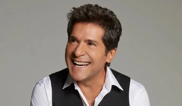 Cantor Daniel é uma das atrações da festa de São José dos Pinhais