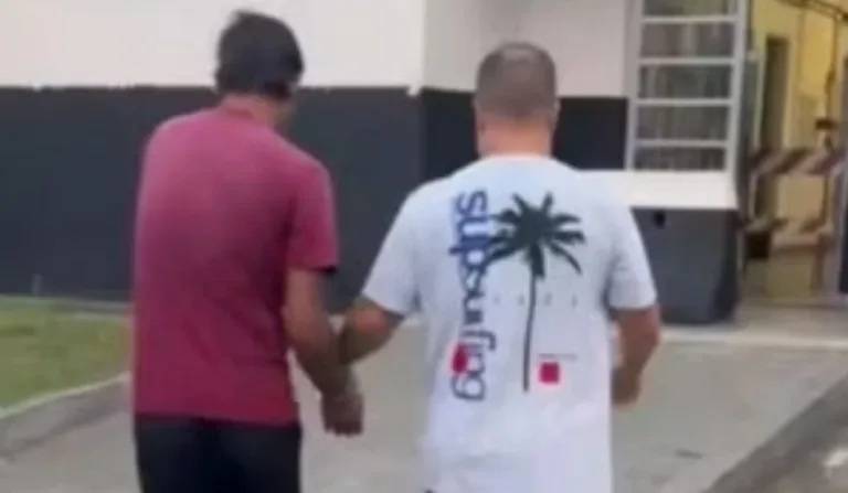 padrasto sendo preso por abusar o enteado