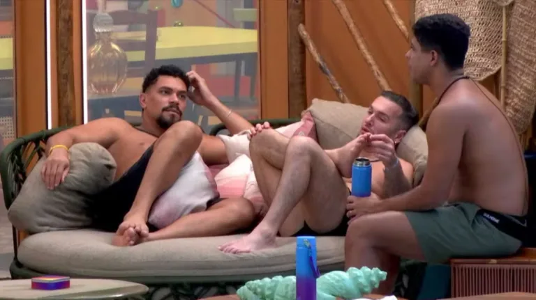 Brothers falam sobre eliminação (Imagem: Reprodução)