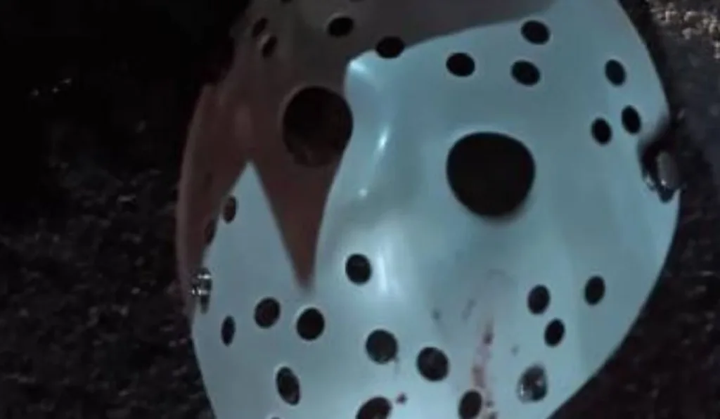 Jason é morto após ser esfaqueado em bar de Goiás