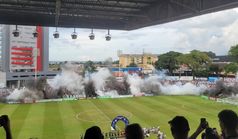 Festa da torcida do Fantasma. (Foto: Felipe Valente/ RICtv)
