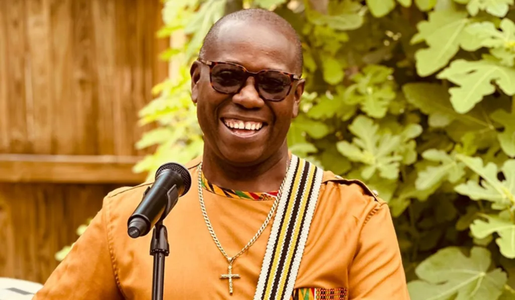 Aurelio Martínez, cantor hondurenho morto em acidente de avião