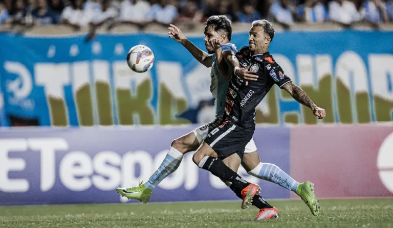 Lance de Londrina x Operário, pelo Paranaense