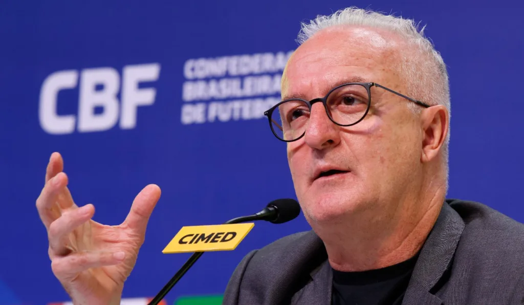 Dorival Júnior, técnico da seleção brasileira