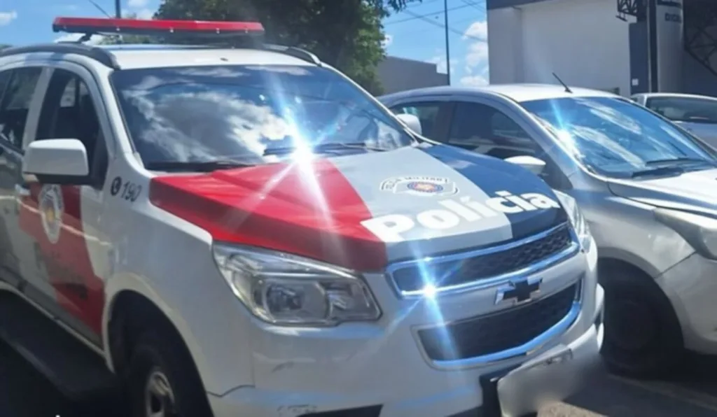 Policiais são suspeitos de estuprar jovem em viatura; vítima mandou áudios à mãe