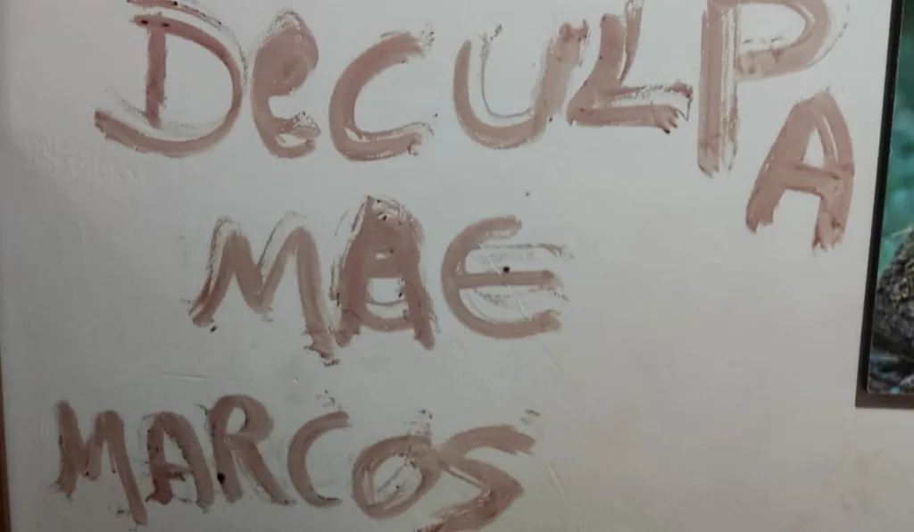 Imagem mostra recado de suspeito de assassinar a avó e neta em Jataizinho