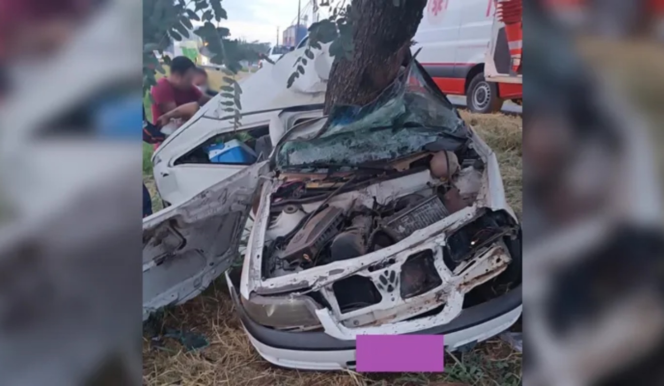 adolescente morre após carro bater em árvore em Imbituva