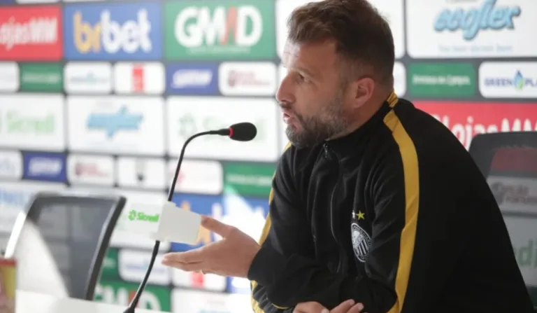 Bruno Batata, diretor de futebol do Operário.