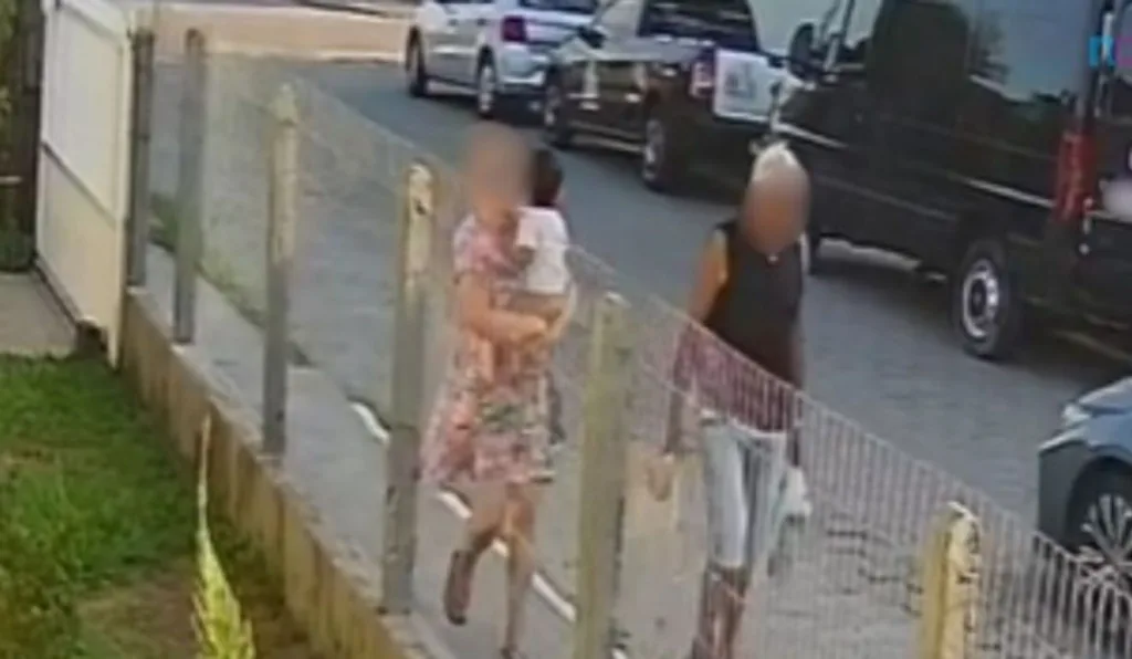 casal com bebê que fugiu da creche