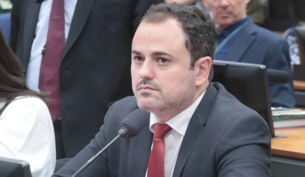 Glauber Braga protesto cassação comissão de ética