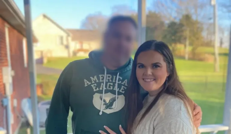 Professora é presa por abusar de detento adolescente e pedir para menino matar o marido