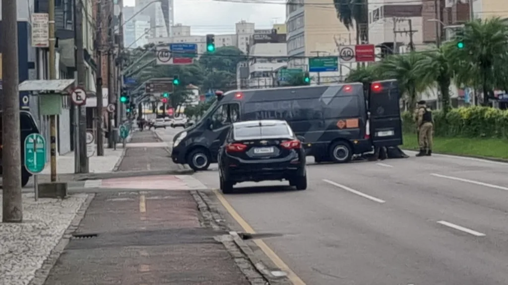 Nova ameaça de bomba no centro de Curitiba 