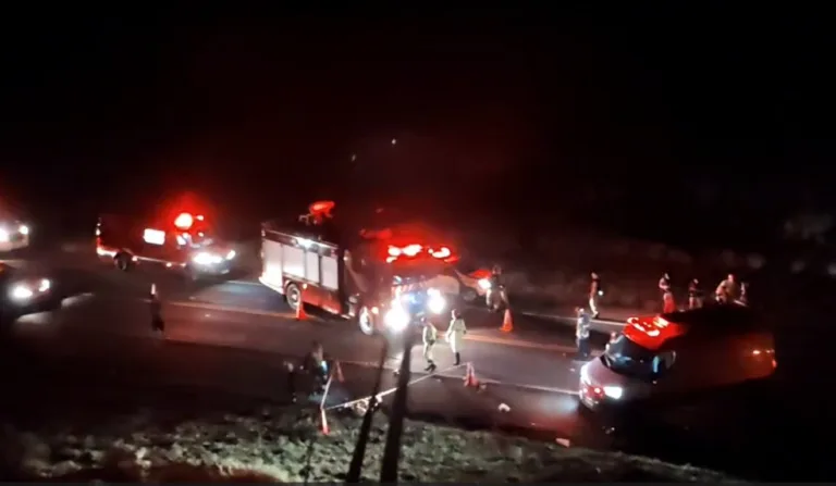 BR-369 foi interditada par atendimento do acidente na noite deste domingo (6)