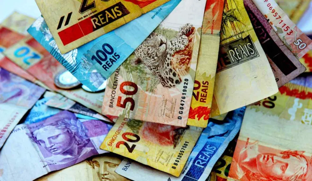 Dinheiro em quantidade