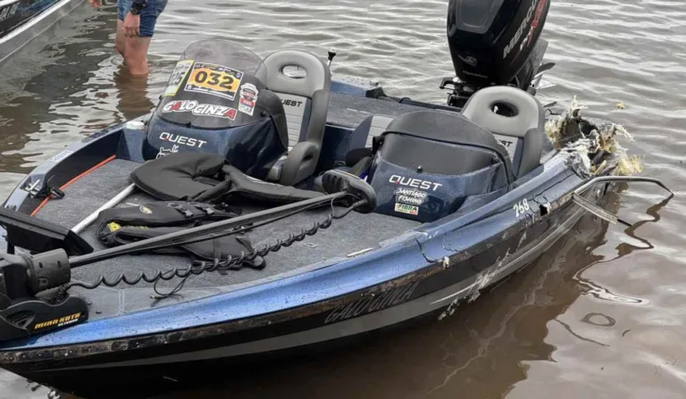 Acidente entre lanchas causa cancelamento de torneio de pesca no Paraná