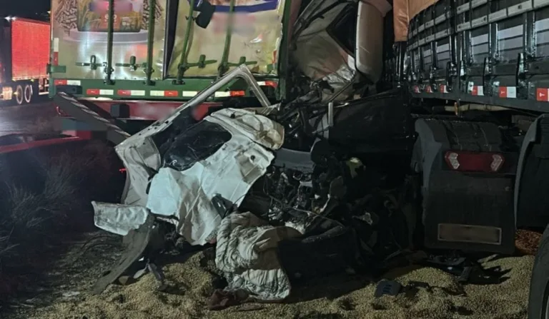 caminhoneiro de 24 anos morre em engavetamento na BR-376, em Ponta Grossa