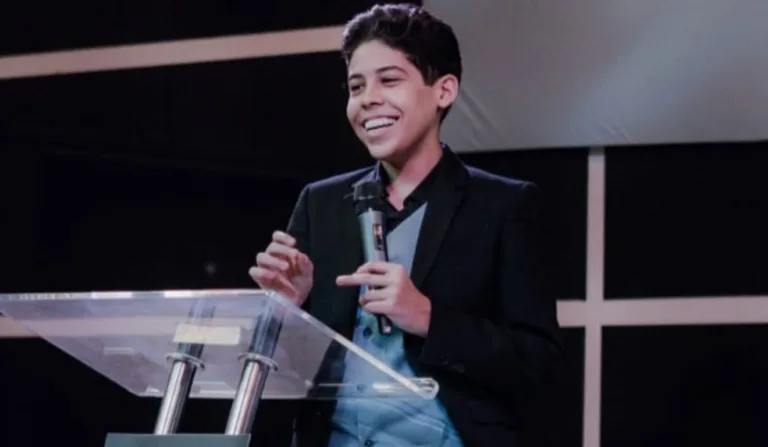 miguel oliveira pregando