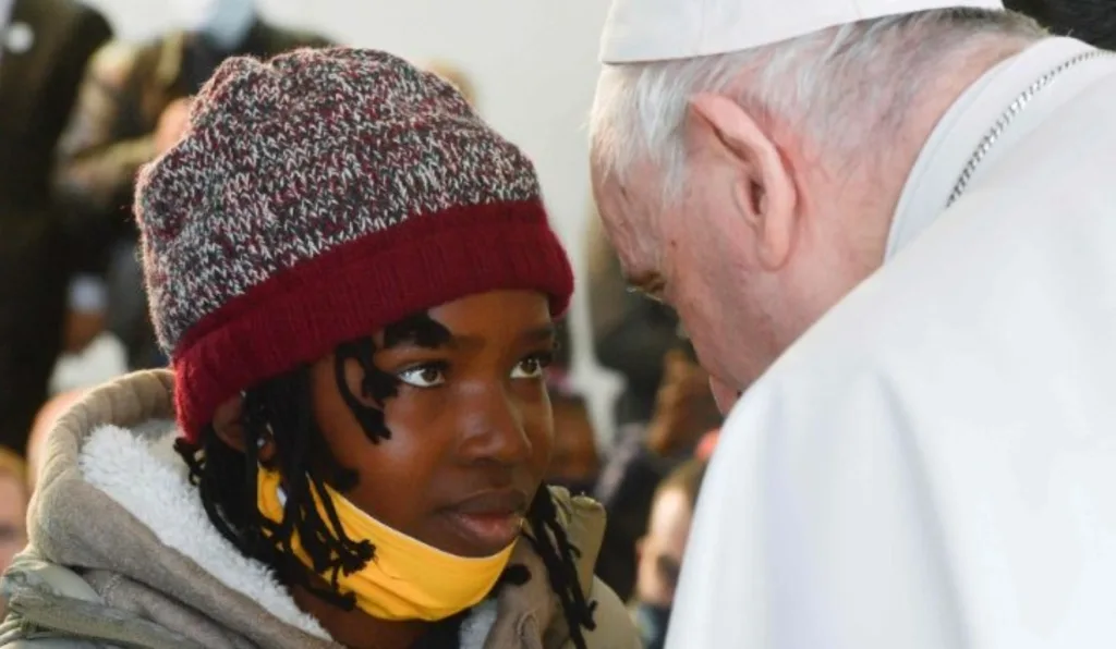 Papa Francisco em campo de refugiados