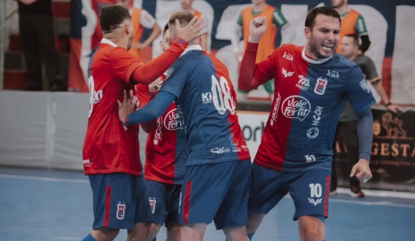 Paraná Clube Futsal em quadra pelo Campeonato Paranaense (Foto: Isaque Augusto/ Paraná)
