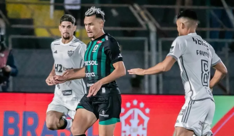 Maringá esteve duas vezes na frente do marcador, mas não sustentou vantagem contra o Atlético-MG. (Foto: Fernando Teramatsu/Maringá)