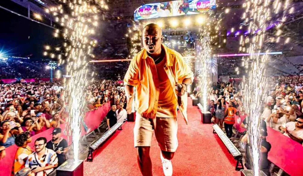 Thiaguinho apresenta Tardezinha neste sábado (26), em Curitiba