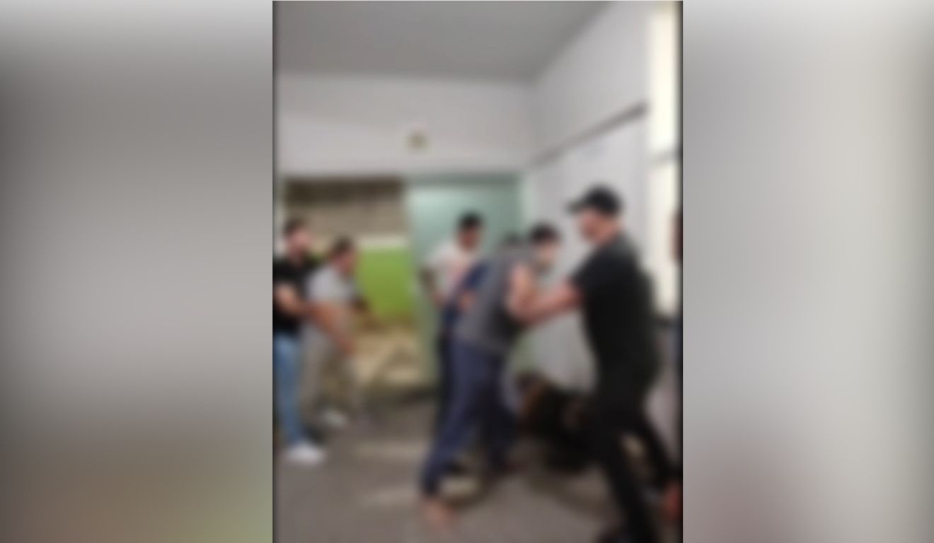 Idoso é espancado por pai de criança de após suspeita de abuso sexual