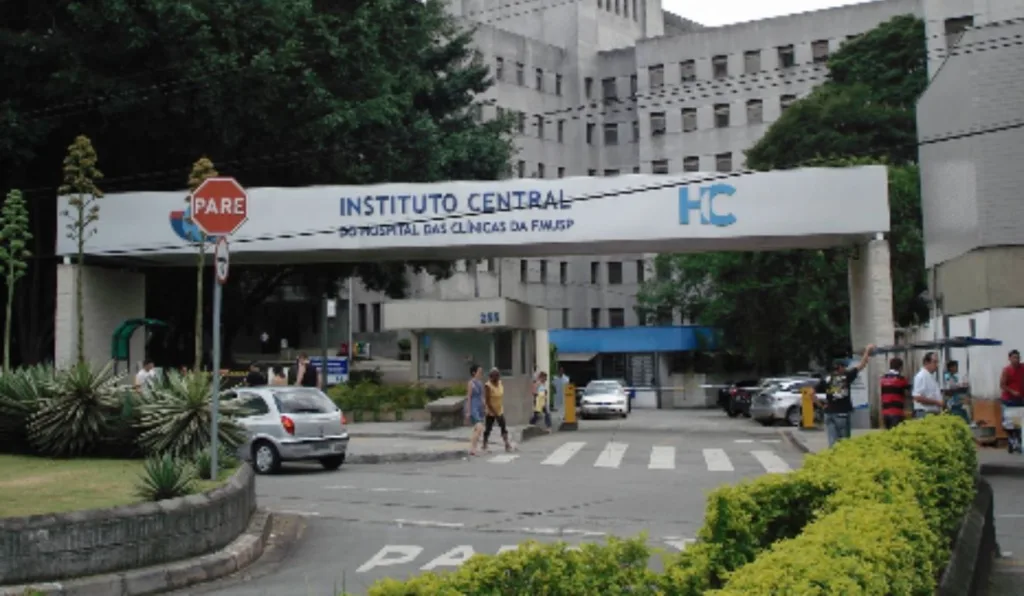 hospital das clínicas em são paulo onde paciente em coma foi estuprado