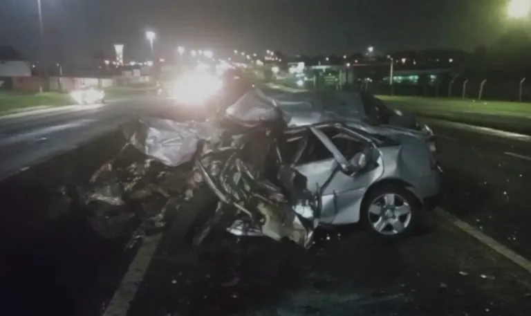 motorista dirige na contramão e morre após bater de frente com ônibus na BR-277, em Cascavel