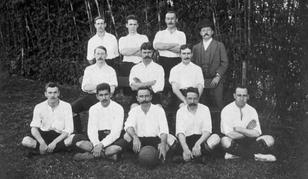 time de futebol do SPAC (São Paulo Athletic Club), com Charles MIller