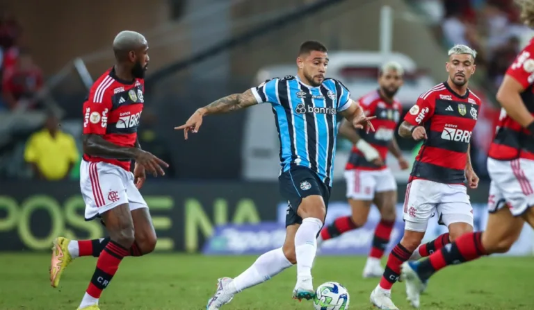 Grêmio e Flamengo precisam dar uma resposta ao torcedor