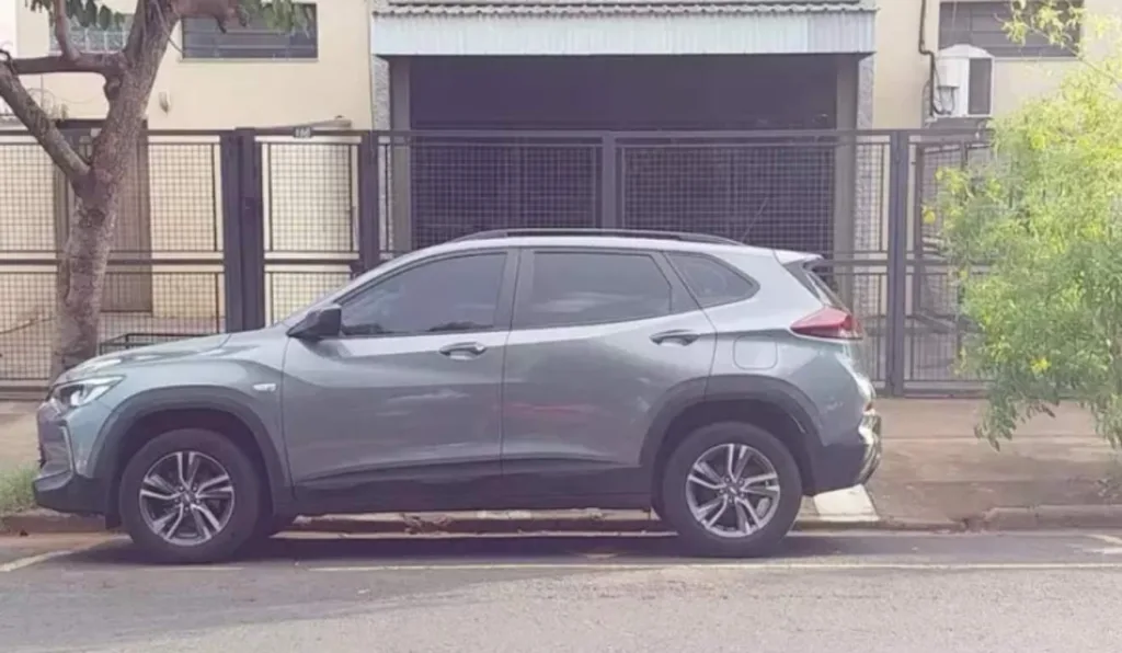 carro onde tia esqueceu sobrinho