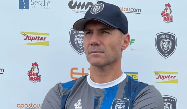 Zé Roberto quando comandava o Cianorte em 2024 (Foto: Instagram/ zerobertolucini)