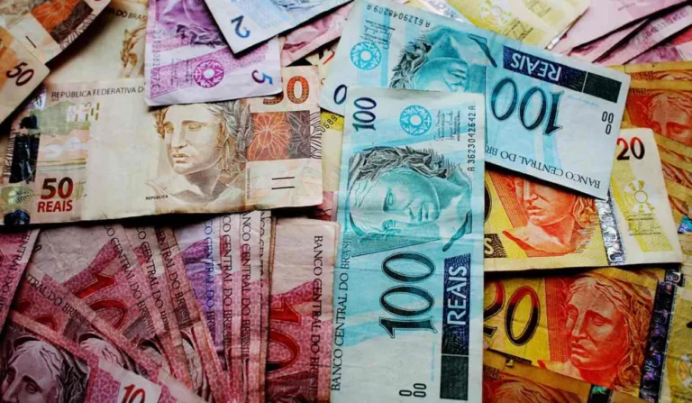 Dinheiro em quantidade