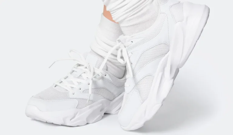 tênis branquinho mistura caseira com 3 itens