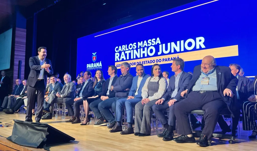 "Muita coisa preparada para o futuro", diz Ratinho Jr.