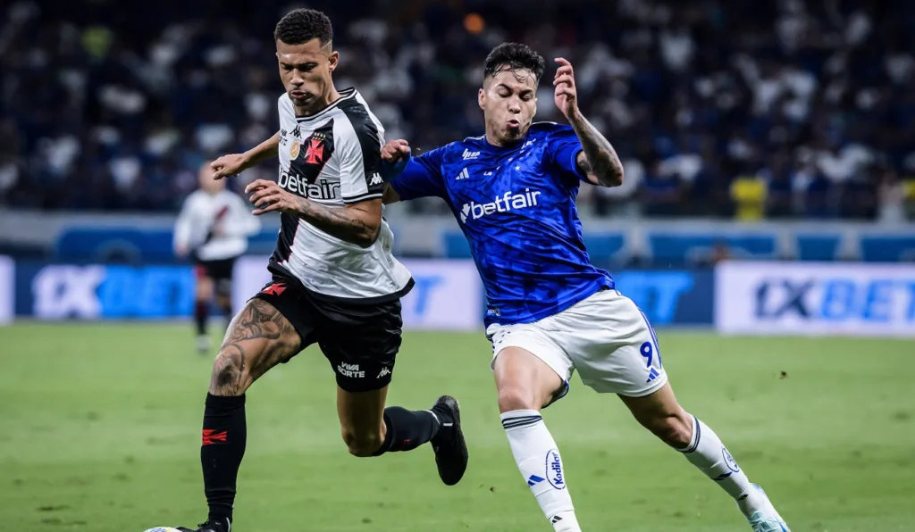 Lance de Cruzeiro x Vasco, pelo Brasileirão 2024