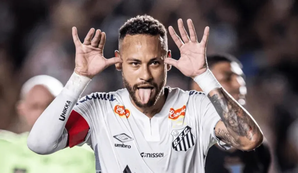 Neymar voltou de lesão na ´última rodada e deve ser titular contra o Galo