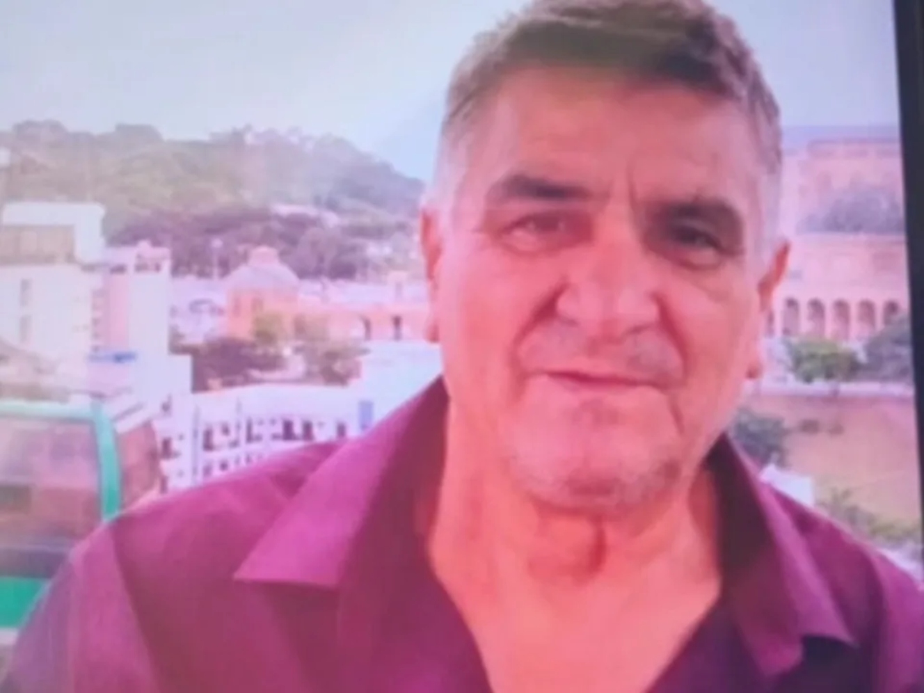 João Silva de Abreu, de 72 anos, sofreu uma descarga elétrica ao descer do veículo em Ubiratã. O carro pegou fogo após o choque.