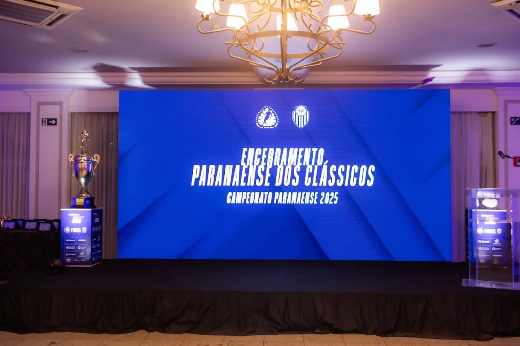 Palco encerramento do Paranaense de 2025