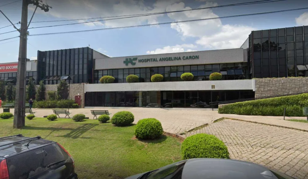 Fachada do Hospital Angelina Caron