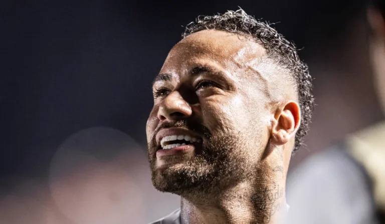 Neymar Jr em campo pelo Santos