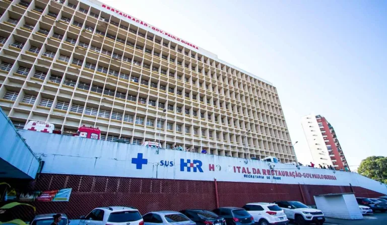 hospital onde bebê atingida pela bala perdida está