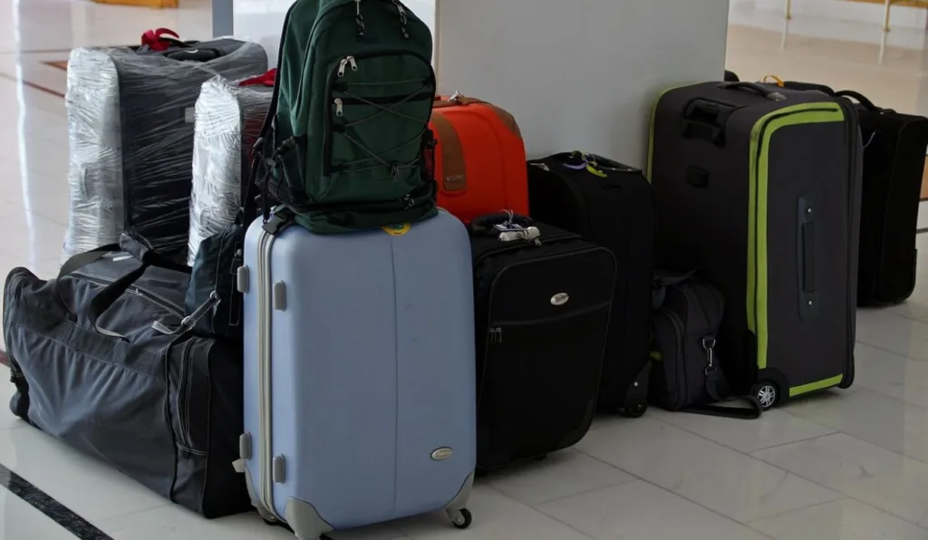 Mudança proíbe itens em bagagem de mão nos voos; veja lista completa