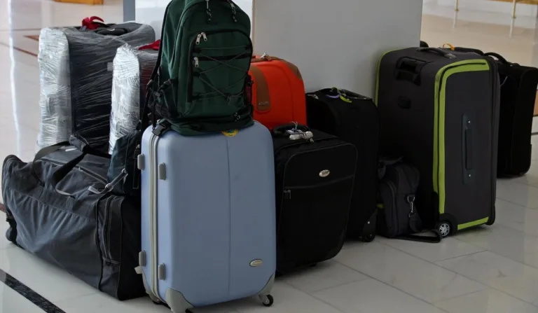 Mudança proíbe itens em bagagem de mão nos voos; veja lista completa