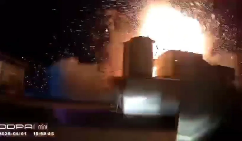 Vídeo mostra explosão em fábrica de gás na Grande Curitiba; uma pessoa morreu