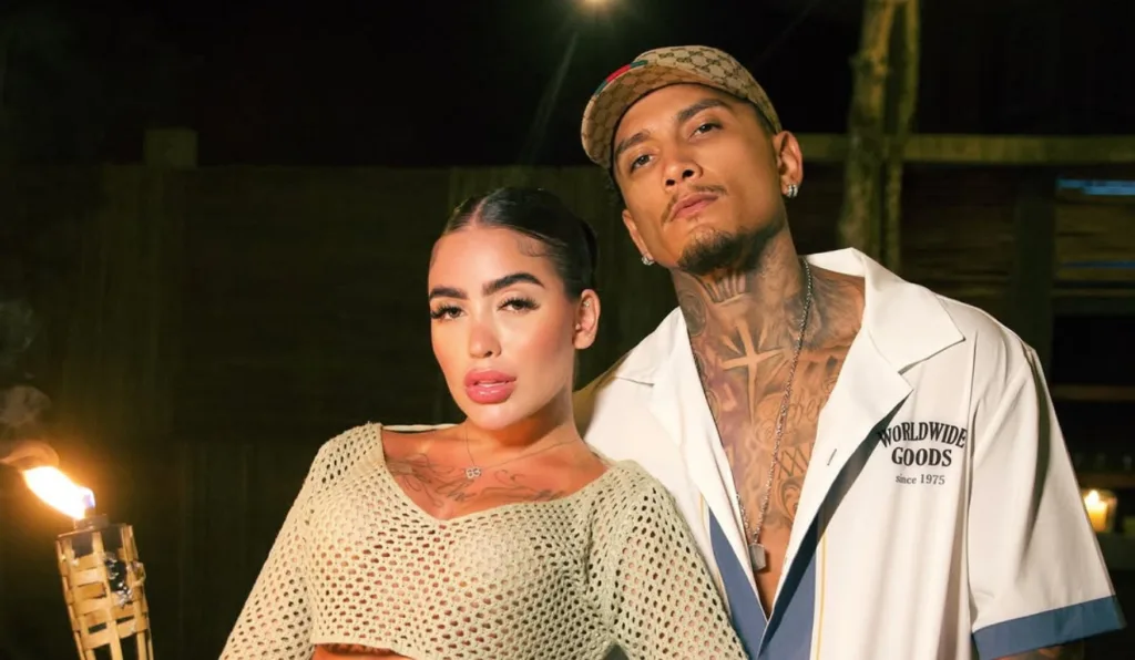 Imagem do casal Dynho Alves e MC Mirella.