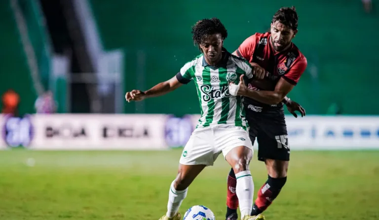 Ênio em Juventude x Vitória, jogo que foi apontado sob a suspeita