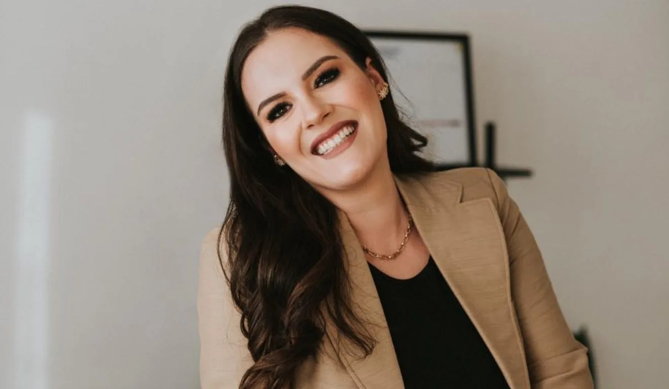 Karen Donato morreu ao lado do marido; casal deixa uma filha de cinco anos